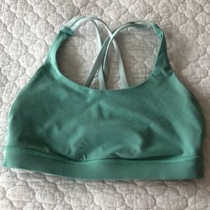 Lulu lemon energy bra size 6